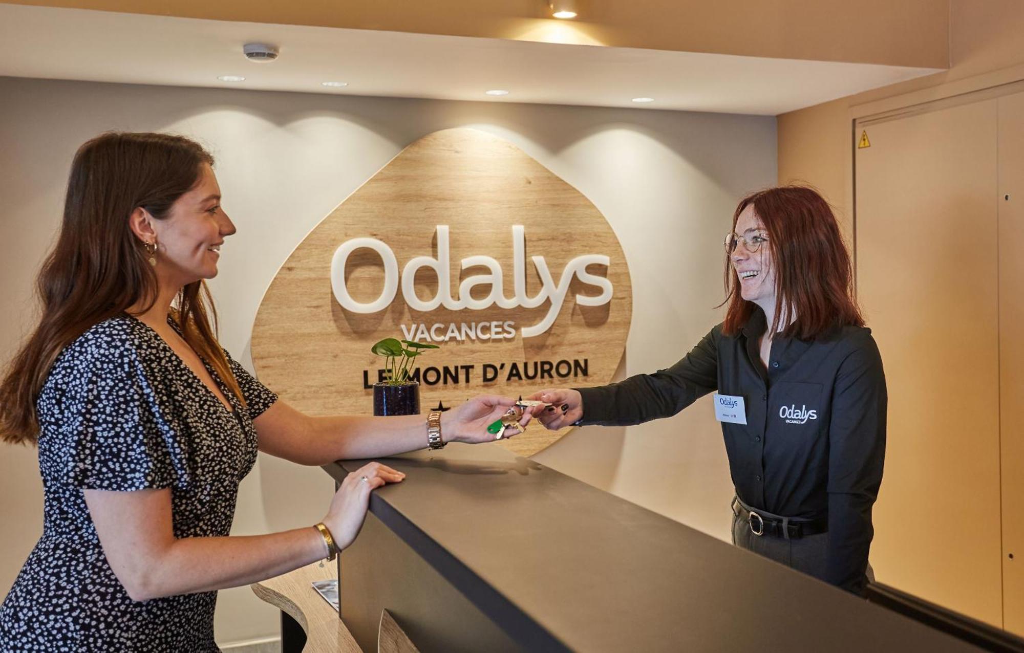 Residence Prestige Odalys Le Mont D'欧龙 外观 照片